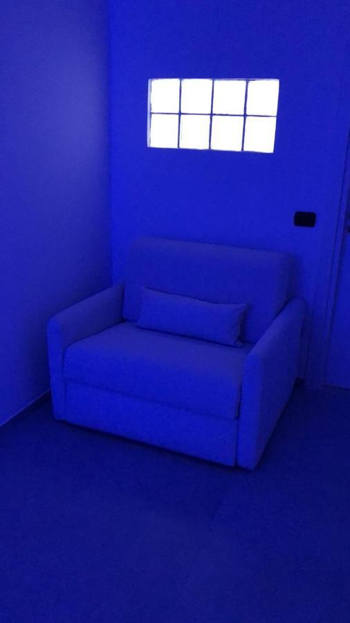 Casa Vacanze Modern Walls Monopoli Zewnętrze zdjęcie